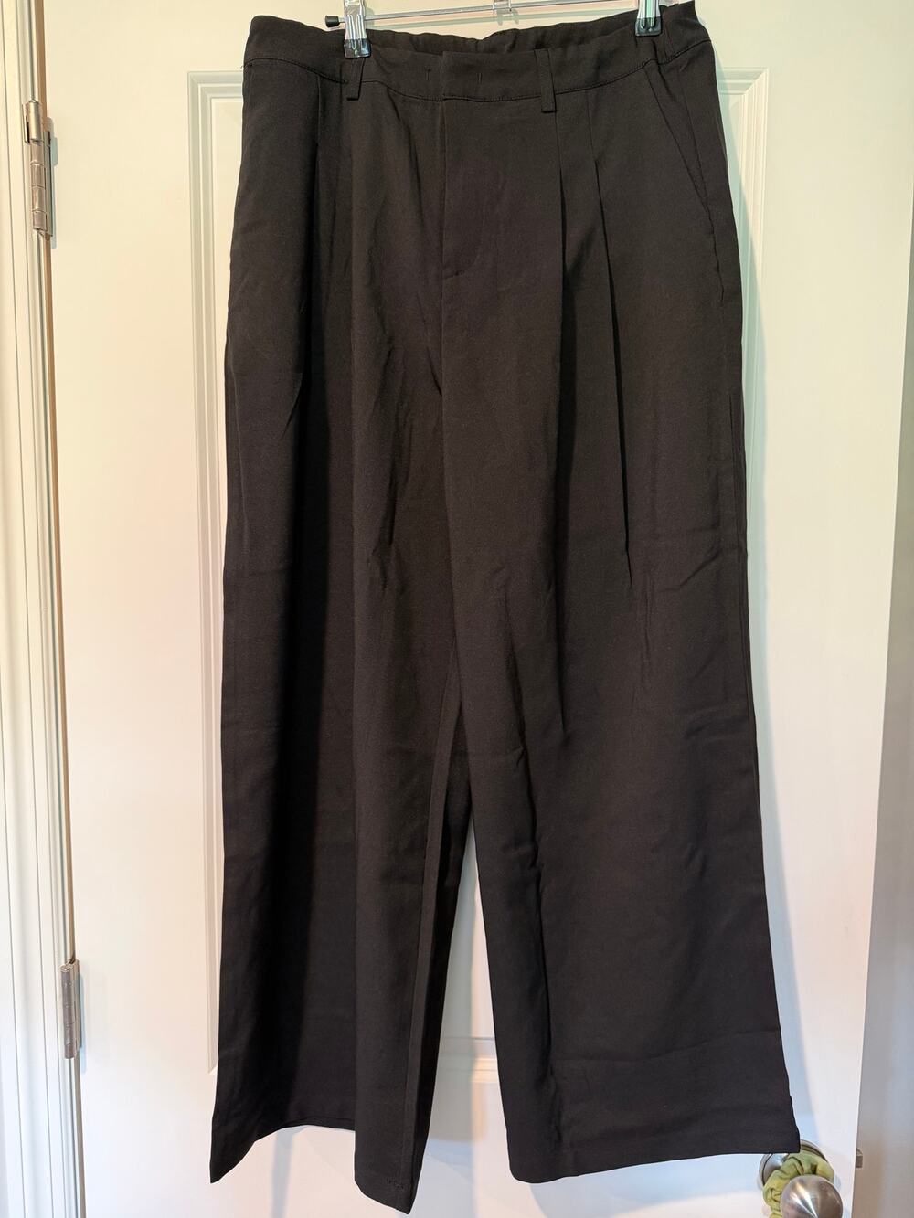 NWT Halara Women's Wide-Leg Pleated Trousers – Black – Large Regular